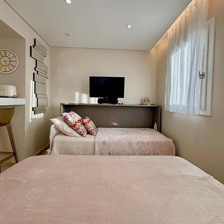 Studio Climatise, Terrasse, Parking Prive, 50M De La Plage Saint-Tropez Kültér fotó