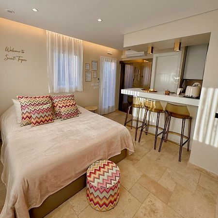 Studio Climatise, Terrasse, Parking Prive, 50M De La Plage Saint-Tropez Kültér fotó